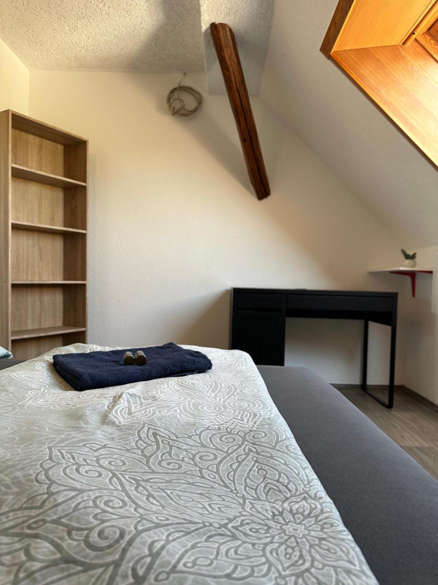 Monteurwohnung Am Flughafen Schkeuditz Exteriör bild